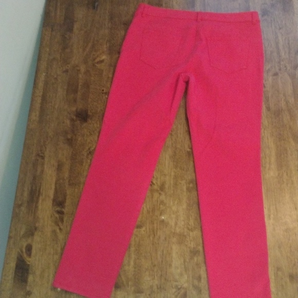 Chico's Ankle Red Pink Pants With Zipper Detail Near Ankle 1/8 - Picture 8 of 10
